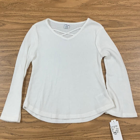 NWT Wallflower girls long bell sleeve cream super soft size small 7/8 top shirt - Picture 1 of 3